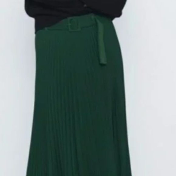 Zara Dresses & Skirts - ZARA Belted Green Midi Skirt